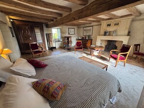 ห้องคอมฟอร์ท, เตียงคิงไซส์ 1 เตียง, ปลอดบุหรี่, วิวสวน