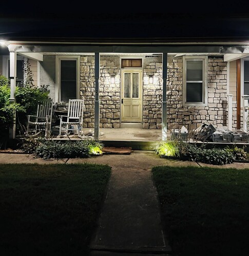Labby's Homestead Farmhouse