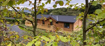 Quaint Conwy Lodge Retreat