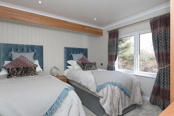 Room - Quaint Conwy Lodge Retreat (Conwy)