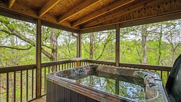 Baignoire à remous extérieure