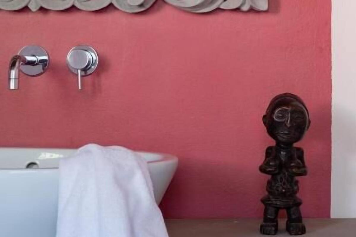 슈피리어 스위트, 마당 전망 | 욕실