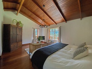 2 quartos, Wi-Fi, roupa de cama