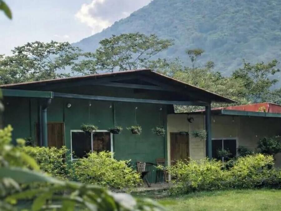 Phòng đôi tiện nghi đơn giản, quang cảnh núi | Ngoại thất