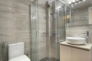 Hair dryer, bidet, soap - Athenean Modern Escape near Marina Flisvos-A3 (Paleo Faliro)
