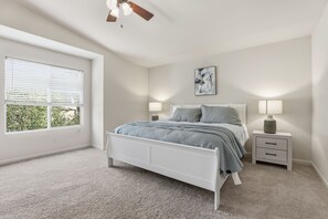 Room - Modern Spacious 3 BD/2.5 BA - King Suite - Office (Dublin)