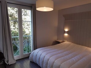 Room - La jolie brise, very nice apartment, heated pool, private parking (La Flotte)