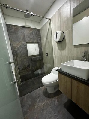 Bathroom - HOTEL PISO 12 (Bello)