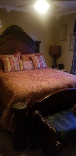 1-bedroom in Grandview for a relaxing stay.  Close to the stadiums for World Cup