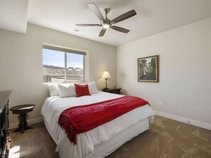 Desk, iron/ironing board, WiFi, bed sheets - 4 BR Home - Hot Tub - Spectacular Mountain Views! (Heber City)