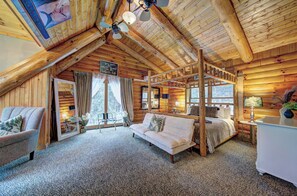 5 bedrooms, iron/ironing board, WiFi, bed sheets