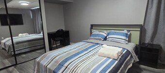 Yekky Room 101-Place in Devonshire Park