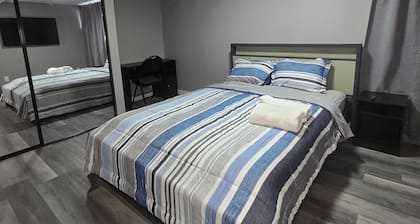 Yekky Room 101-Place in Devonshire Park