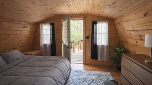 2 soverom, strykejern/-brett, wi-fi og sengetøy