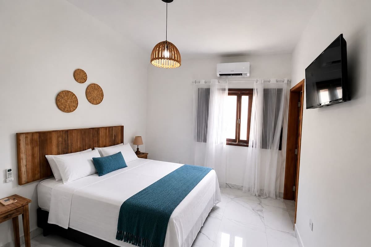 Chambre Double Confort | Wi-Fi gratuit, draps fournis