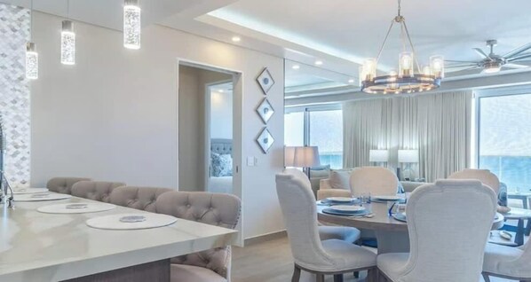 Dining - Encantame Towers - 704 (Playa Encanto)