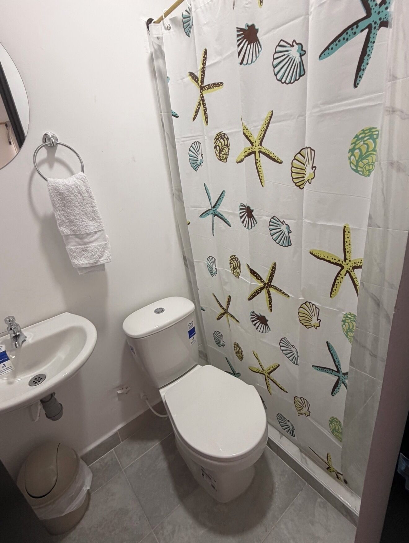 Towels, soap, toilet paper