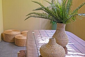 Interior - Magill Boho Retreat-2BR - free parking (Magill)