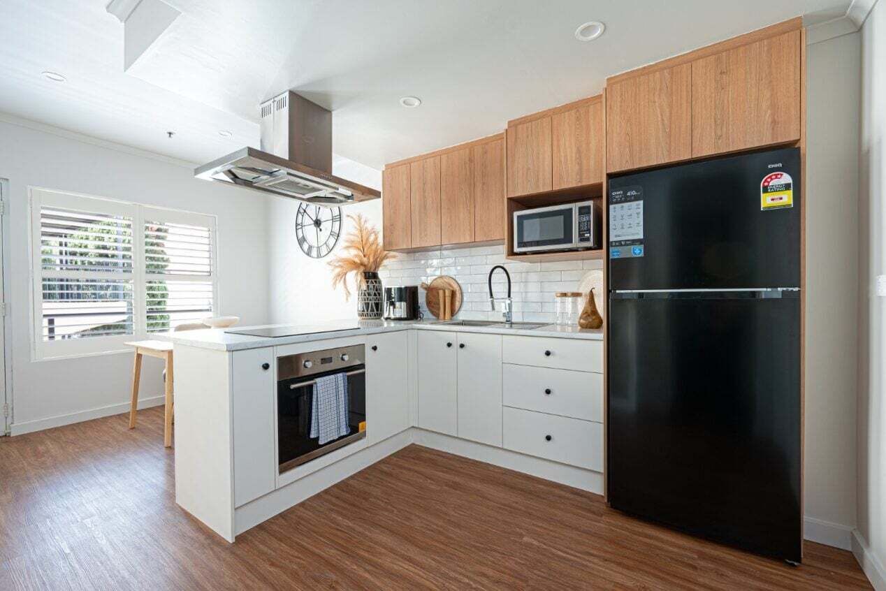 Deluxe Apartment, Patio | Dapur peribadi