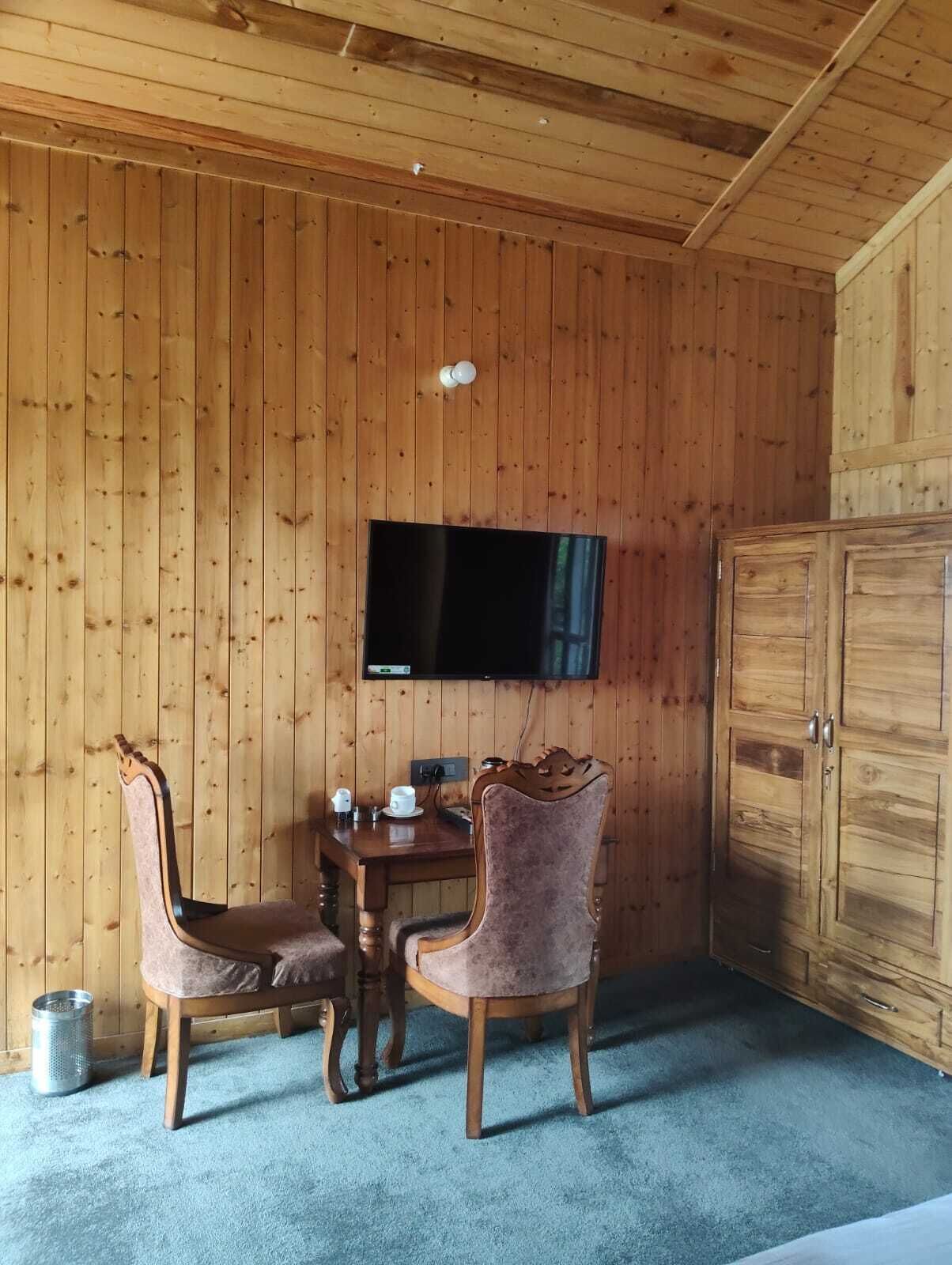 Quadrupla familiare, vista lago | Interni