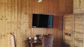 Quadrupla familiare, vista lago | Interni