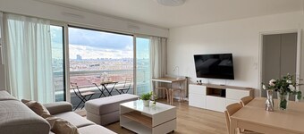 Superb apartment with balcony Paris 20