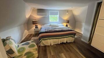 Ferros/tábuas de passar roupa, Wi-Fi, roupa de cama