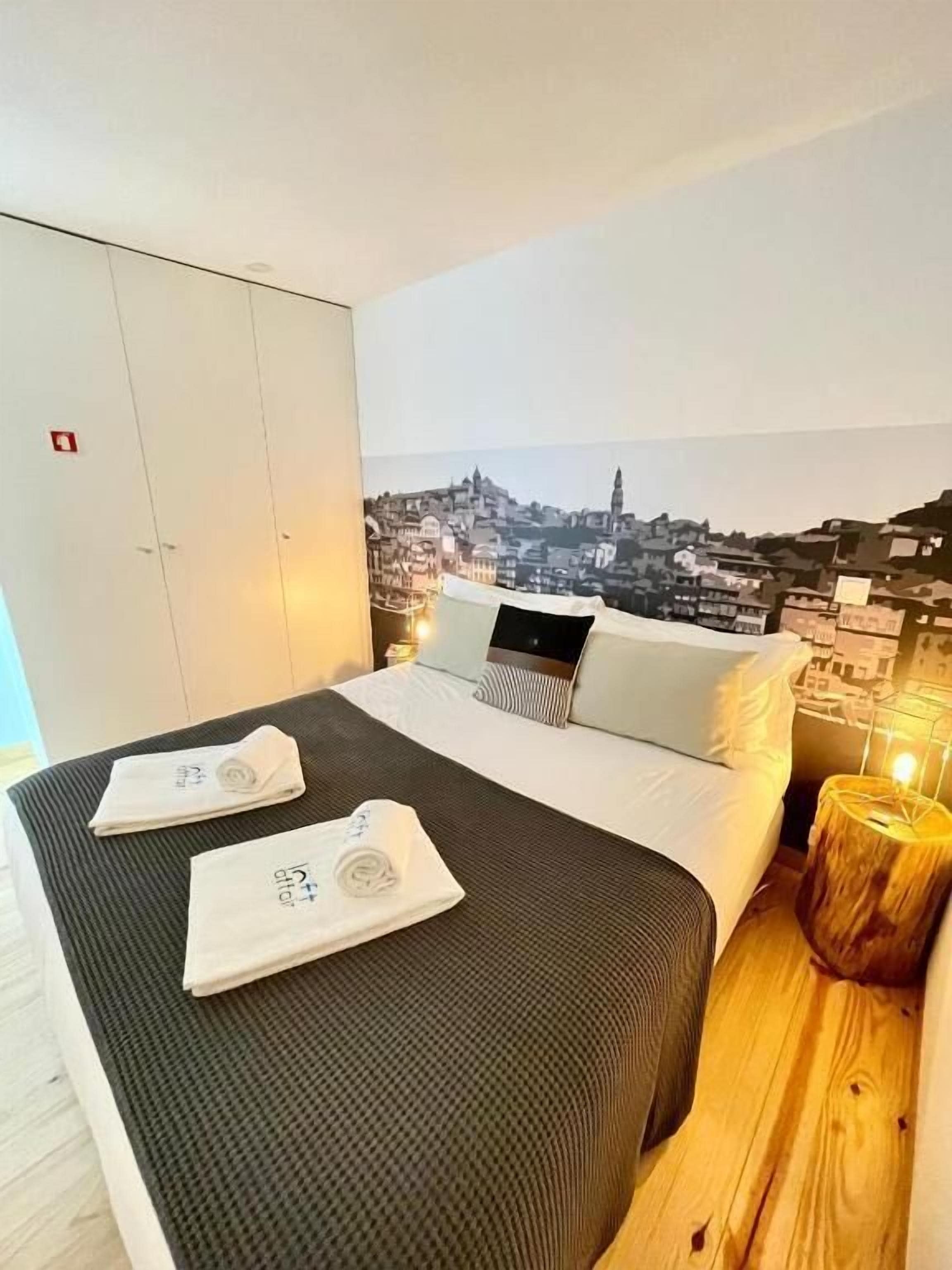 Superior Studio, 1 Queen Bed, Patio, Ground Floor