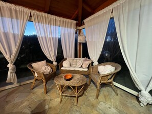 Living area - San rossore area apartment. Ideal for couples, families and business stays (Pisa)