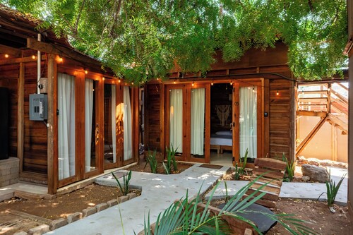 Straw hat suites La punta