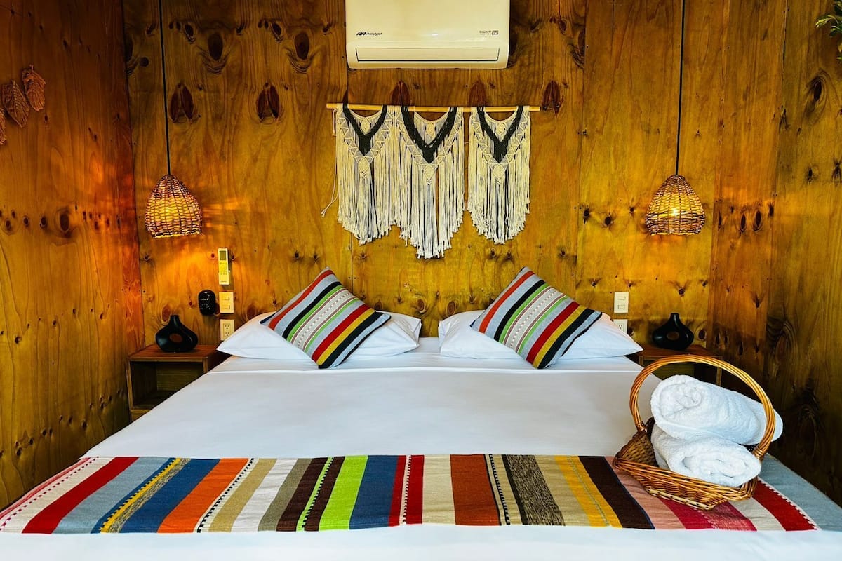 コンフォート ダブルルーム キングベッド 1 台