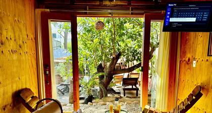 Straw hat suites La punta