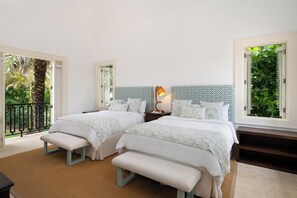 7 chambres, fer et planche à repasser, Wi-Fi, draps fournis