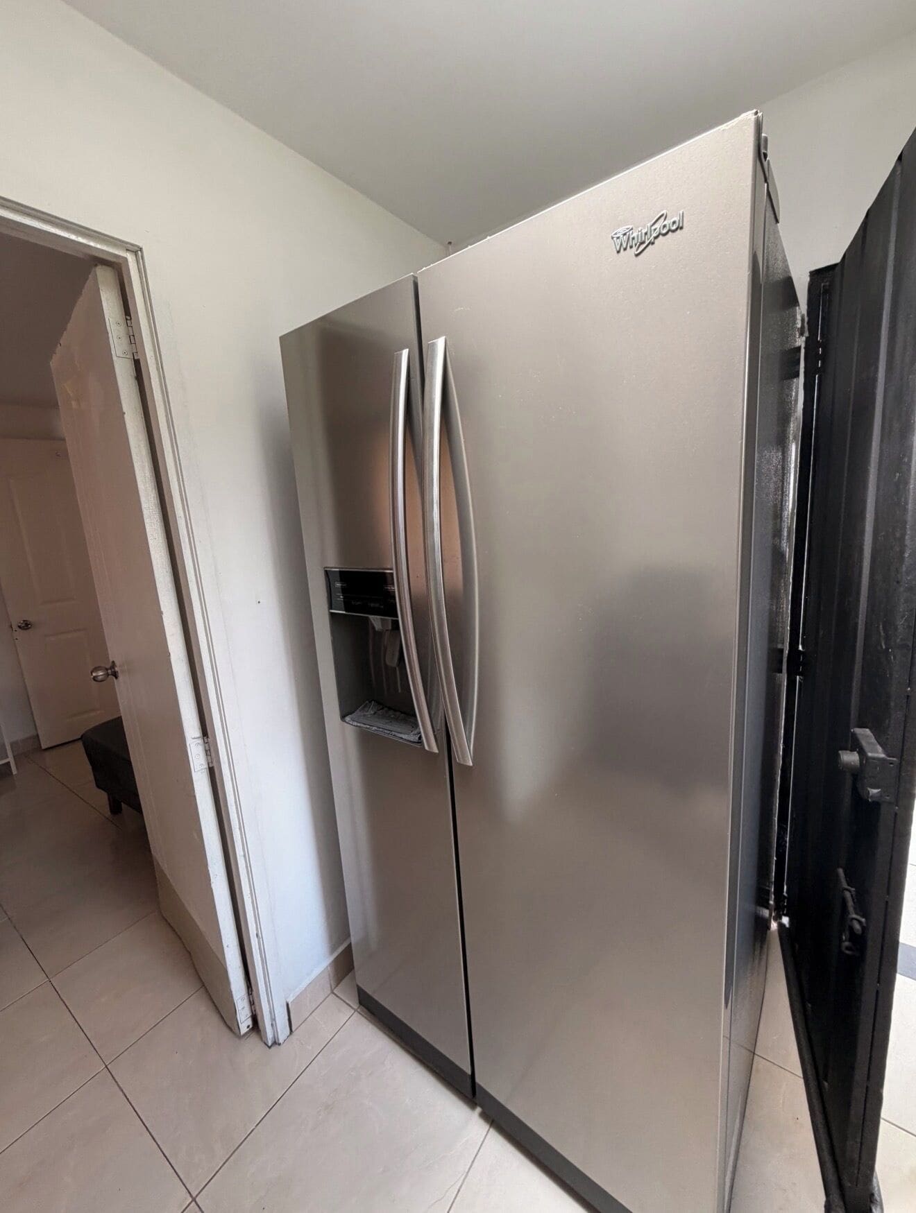 Basic Villa | Interior