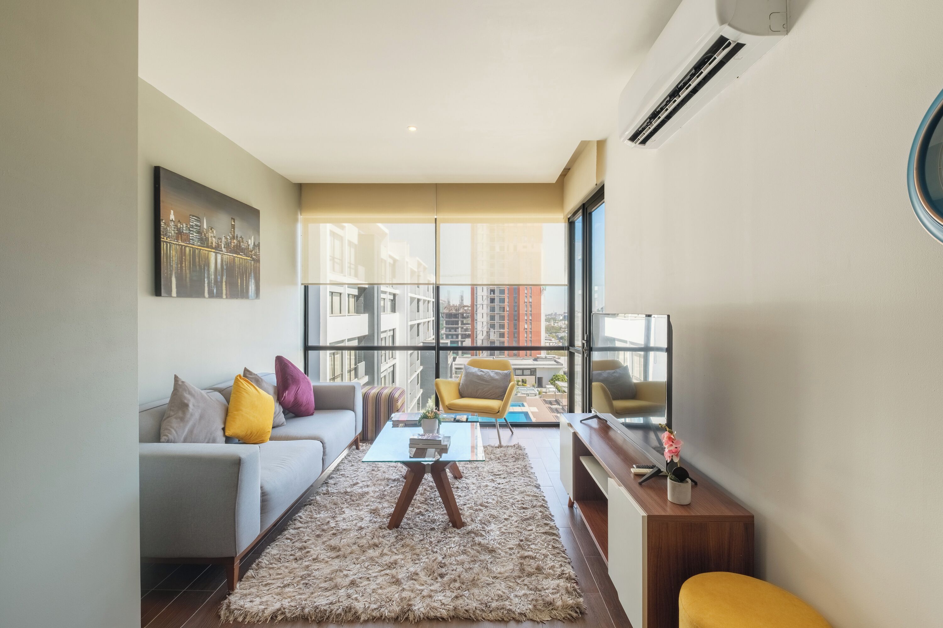 Departamento, 2 habitaciones, balcón | Área de sala de estar