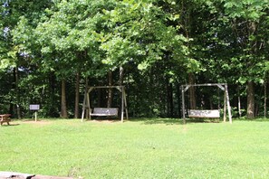 Children’s area - 2BR Retreat nr Downtown Helen | Pool & Gym Access! (Helen)