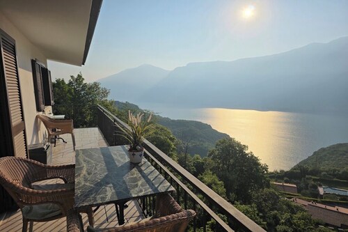 Ferienwohnung "Casa Amata" fantastischer See-/Bergblick in Tignale/Prabione