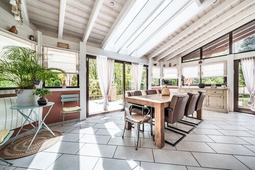 Chambre d’hôtes « Chambre Aventurine » avec vue montagne, piscine partagée et Wi-Fi