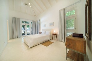 7 bedrooms, iron/ironing board, free WiFi, bed sheets - Charming Italian Villa in Casa de Campo (Casa de Campo)
