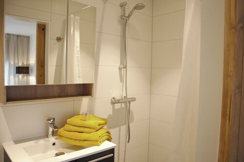 Peaceful 1-bedroom studio in charming Enschede perfect for Short-Stay