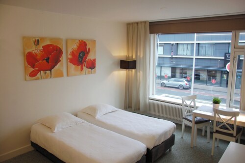 Peaceful 1-bedroom studio in charming Enschede perfect for Short-Stay