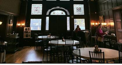 Marvelous 1-bedroom bed & breakfast in charming Lebanon PA