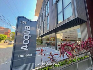 Estúdio standard | Detalhe da fachada