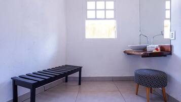 Deluxe Quadruple Room | Interior