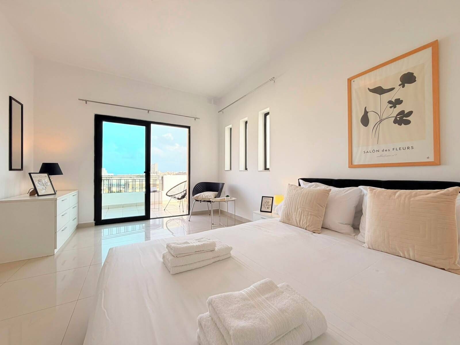 3 bedrooms, iron/ironing board, free WiFi, bed sheets