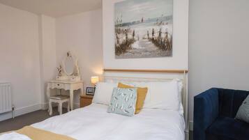 4 chambres, décor unique, ameublement unique, accès au Wi-Fi (inclus)