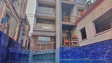 Piscine extérieure
