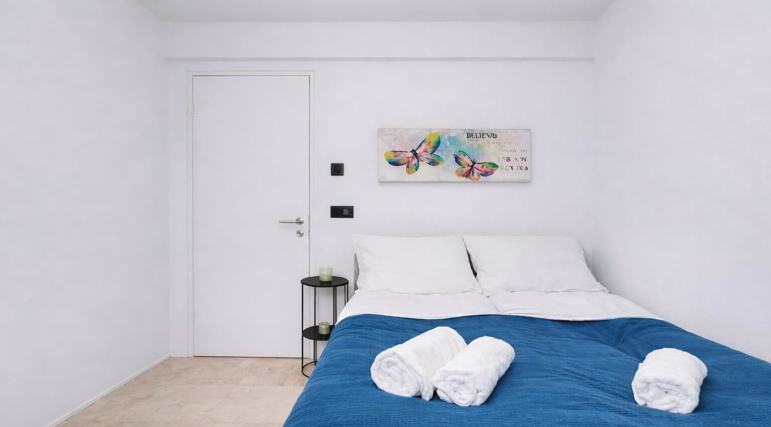 2 chambres, fer et planche à repasser, accès Internet, draps fournis