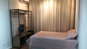 1 bedroom, iron/ironing board, WiFi, bed sheets - Cozy Beachfront Apartment (Fortaleza)