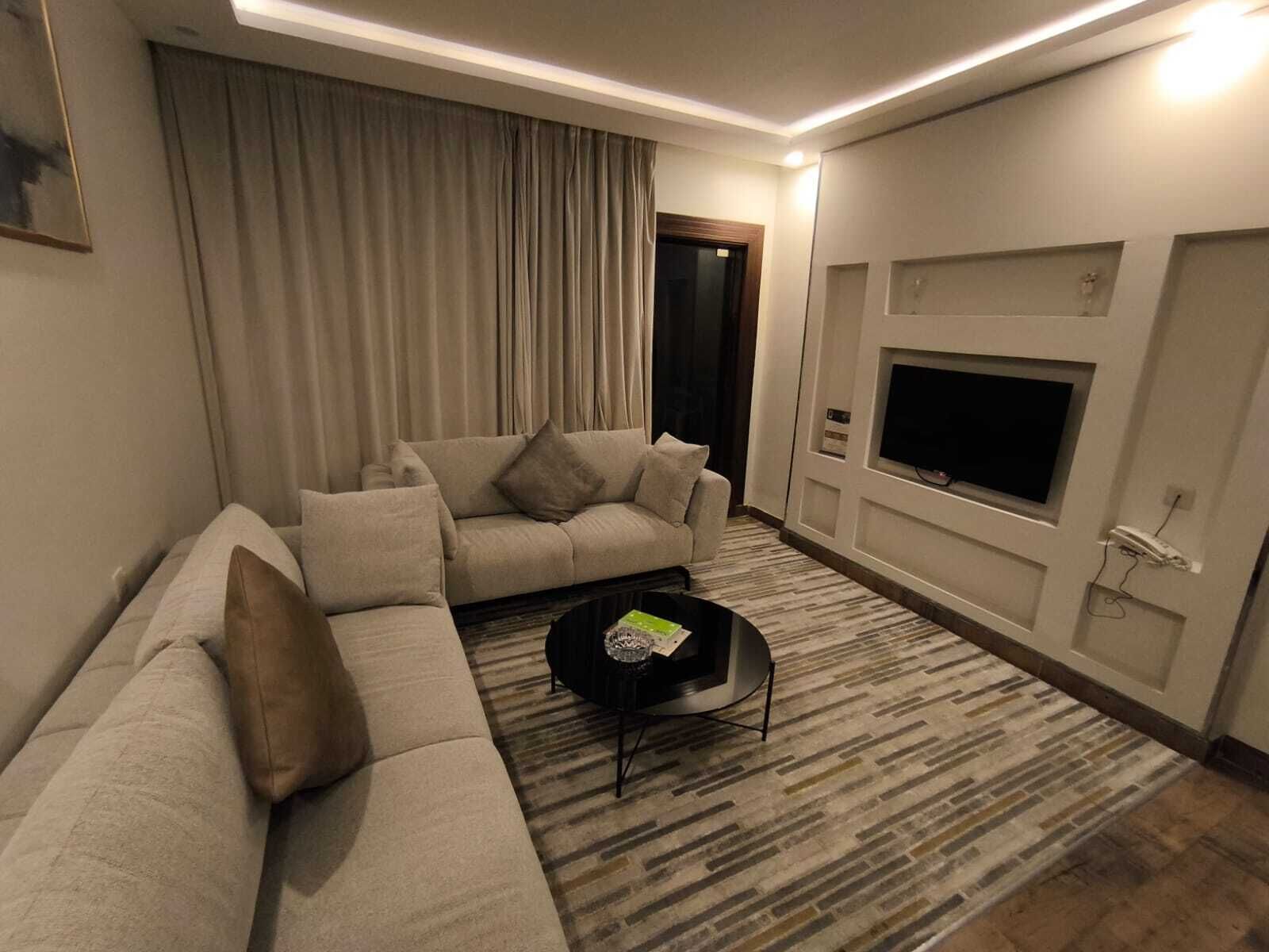 Kahden hengen luksushuone | Oleskelualue